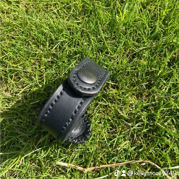 Natural Picture Jasper leather cuff and natural Sandstone necklace. - Picture 8 of 12